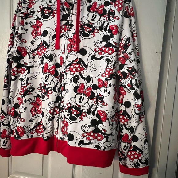 Disney Minnie Mouse Red and Black Patterned Hoodie - Picture 2 of 3
